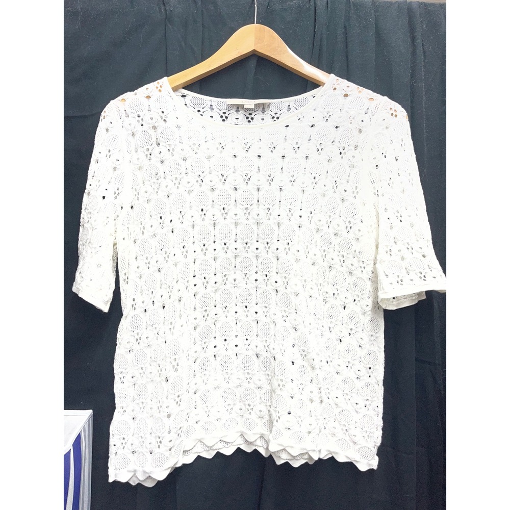 Ann Taylor LOFT White Eyelet Lace Short Sleeve Scalloped Hem Blouse Medium